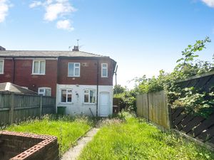 Rear Garden- click for photo gallery